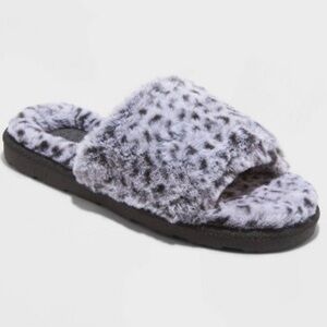 Stars Above Snow Leopard Slippers- 6